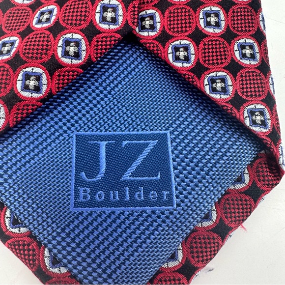 JZ Boulder 100% Silk Tie Made in USA Allover Print Red Blue Black The Broadmoor - Picture 3 of 6